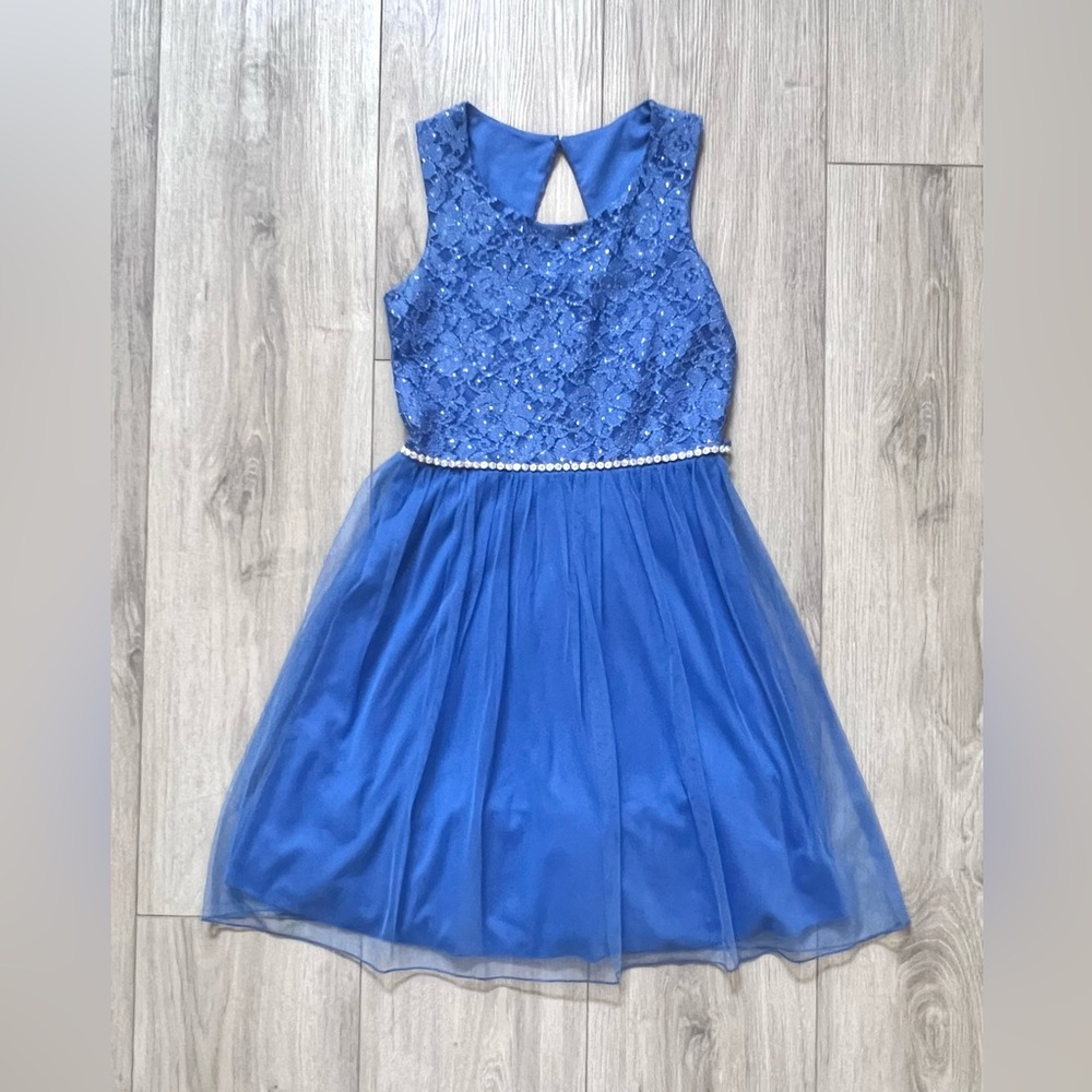 (NWT) Speechless Lace Body Dress with jewel belt and sequins, size 16, blue
